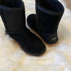 UGGs Sparkly black